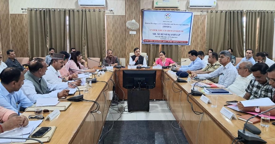 कल्याणकारी योजनाओं का लाभ समयबद्ध तरीके से पात्र लोगों तक पहुंचाना सुनिश्चित करें - सुरेश कश्यप