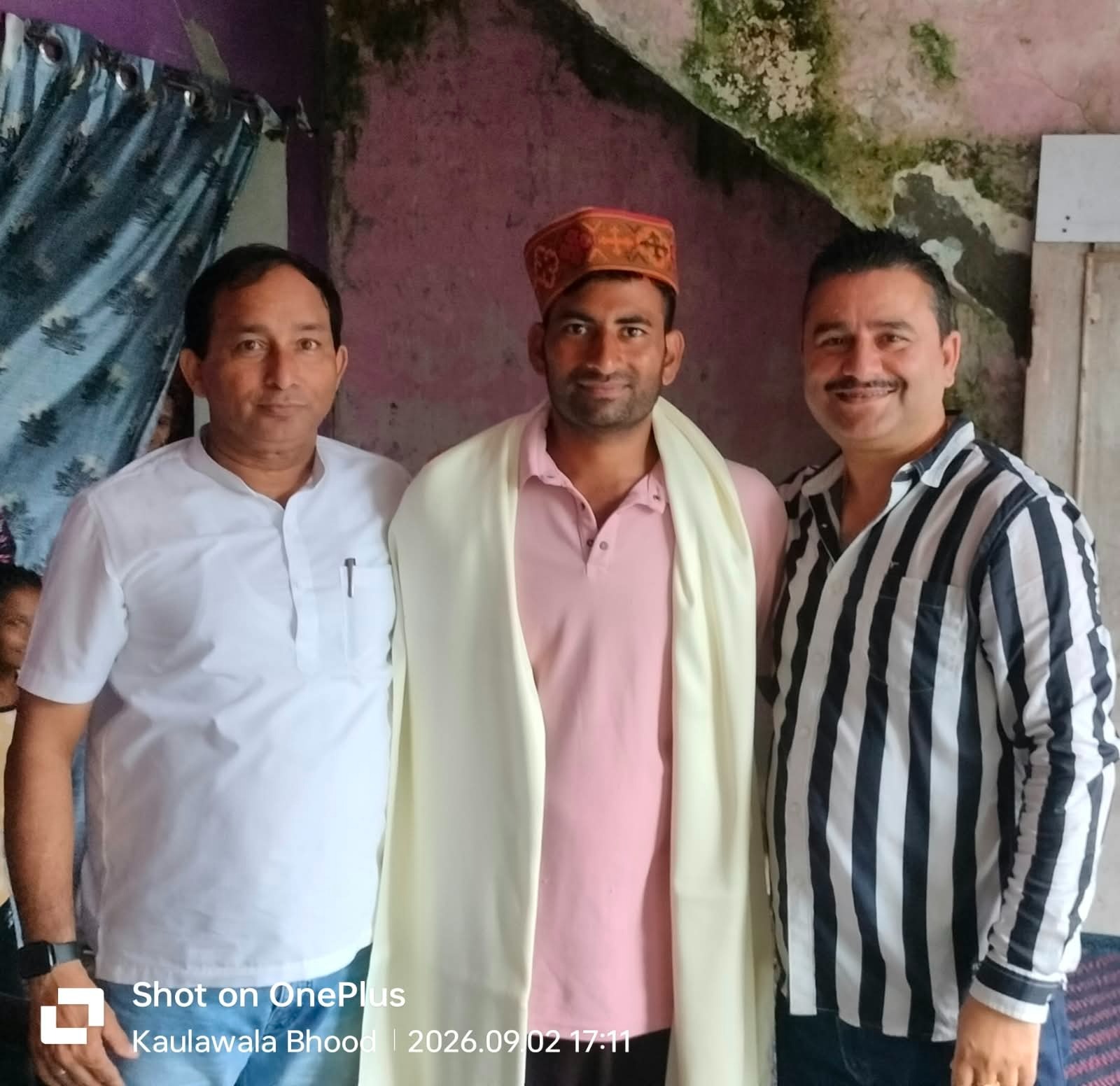 बुजुर्ग की जान बचाने वाले अंशुल को लोजपा प्रदेशाध्यक्ष नितिन चौहान ने किया सम्मानित 