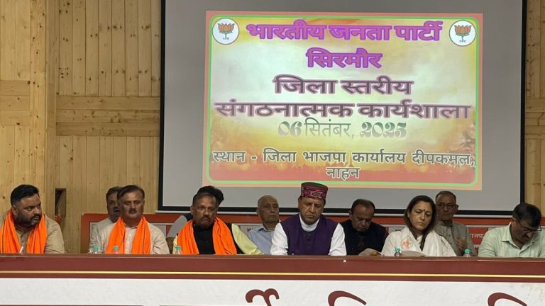 आपदा के बीच सेवा कार्यों में जुटी है बीजेपी, राज्य के हर आपदा प्रभावित इलाकों में पहुंचाई जा रही मदद : डॉ राजीव बिंदल 