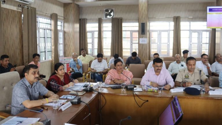 संसद सदस्य सड़क सुरक्षा समिति की बैठक हुई आयोजित