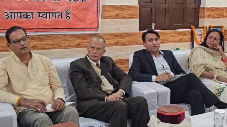 नाहन में अधिवक्ताओं से जुड़े विभिन्न मुद्दों पर हुई चर्चा, अधिवक्ता परिषद की बैठक आयोजित