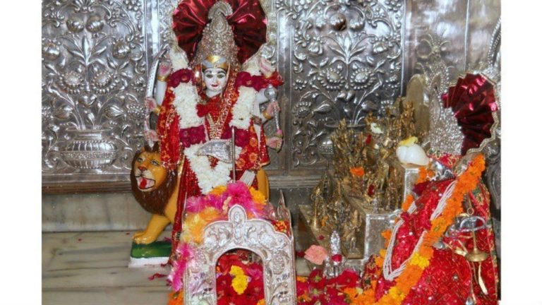 बाला सुंदरी मंदिर त्रिलोकपुर के कपाट चंद्र ग्रहण के चलते 3 मार्च को दिन भर रहेंगे बंद  